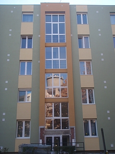 panelház - Hüvelyk utca 3