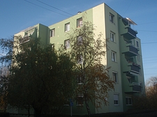panelház - Lomnici Utca 17