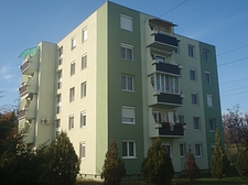 panelház - Lomnici Utca 19
